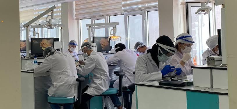 En Düşük YKS Sıralaması İle Öğrenci Alan Diş Hekimliği Fakülteleri Belli Oldu