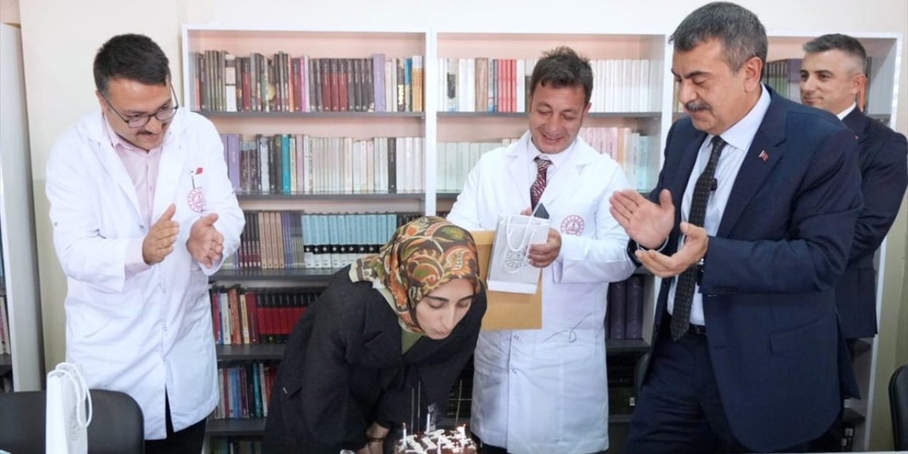 Bakan Yusuf Tekin 54 Yaşında: Eğitim Camiasının Doğum Günü Mesajlarıyla Dolup Taştı