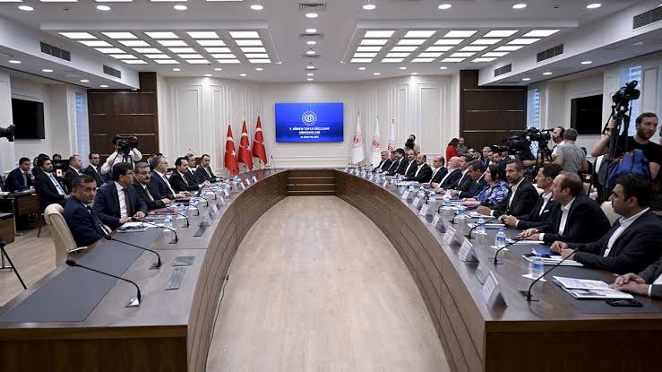 Toplu Sözleşme Ön Müzakereleri Tamamlandı, İlk Açıklama Yapıldı