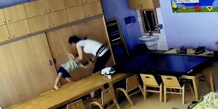 Öğretmen Kreşteki Öğrenciye Şiddeti Kameralara Yansıdı.Savcılık olaya el kodu
