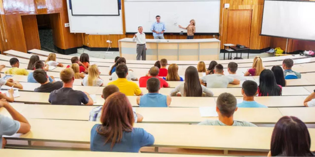 2023/08/30/universite2.jpg
